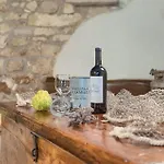 Casa Di Roccia Marčana