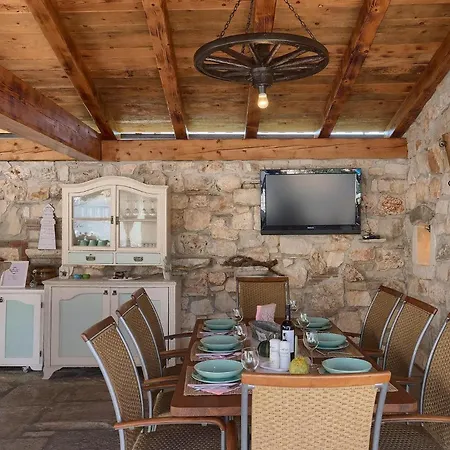 Casa Di Roccia Holiday home
