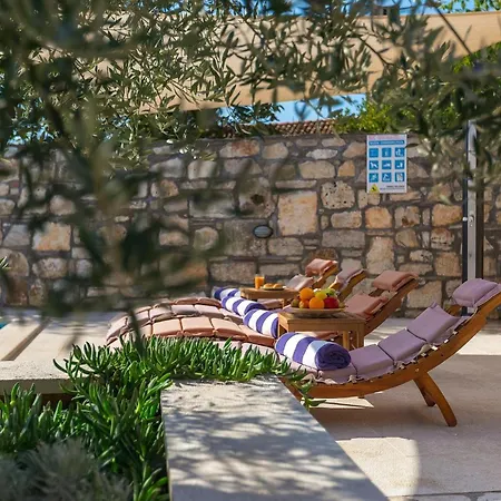 Casa Di Roccia Holiday home *
