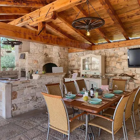Casa Di Roccia Сasa de vacaciones Marčana