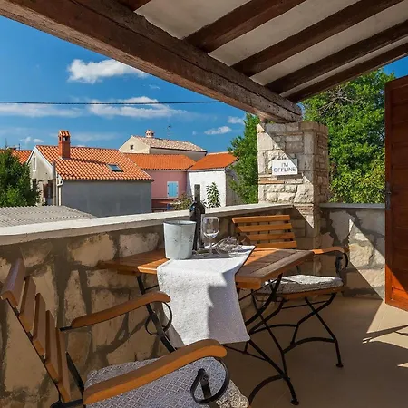 Casa Di Roccia *